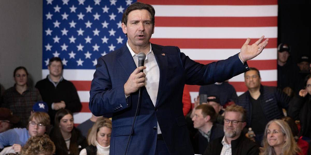 Estados Unidos: el gobernador Ron DeSantis abandona las primarias republicanas y da su apoyo a Trump