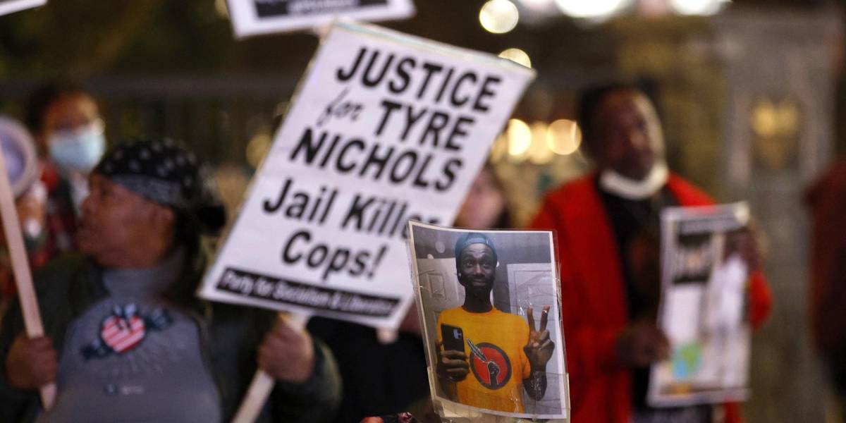 Protestas en EE.UU. por la muerte de un joven afroamericano en manos de policías