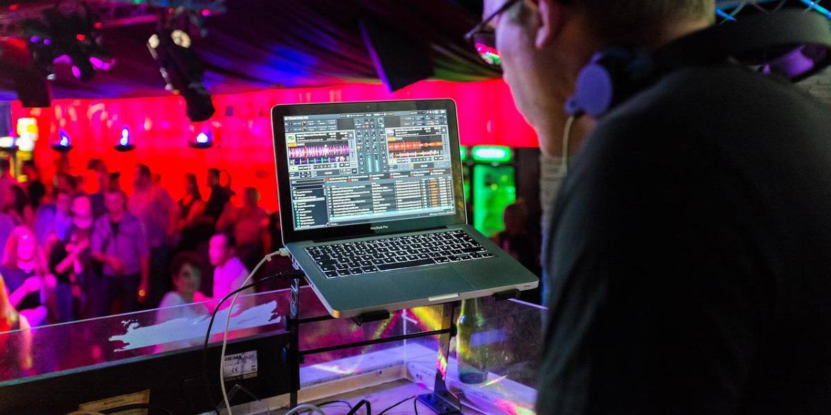 Horario de atención de bares y discotecas se amplía desde este 15 de diciembre