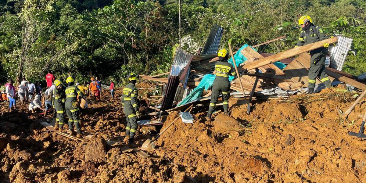 Colombia: sube a 35 la cifra de muertos por los derrumbes