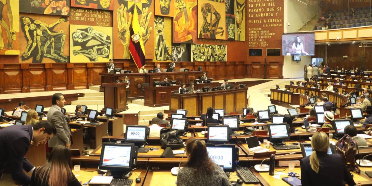 La Asamblea Nacional aprueba la reforma tributaria de Noboa