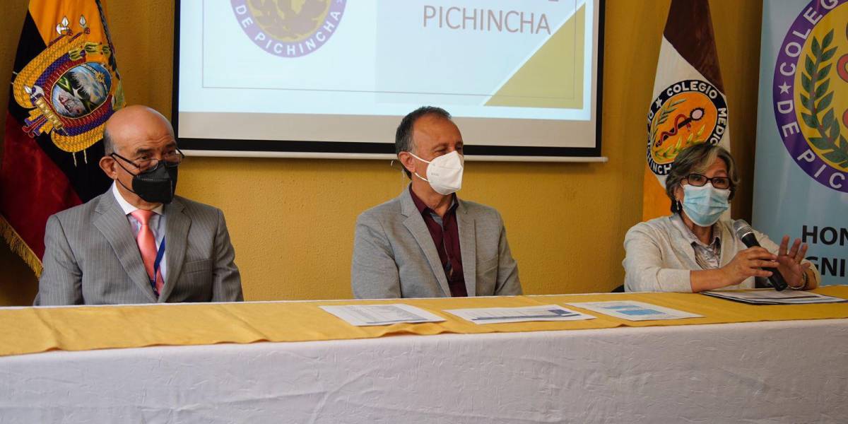 Ómicron BA.2 : Colegio de Médicos de Pichincha pide mantener el uso de la mascarilla