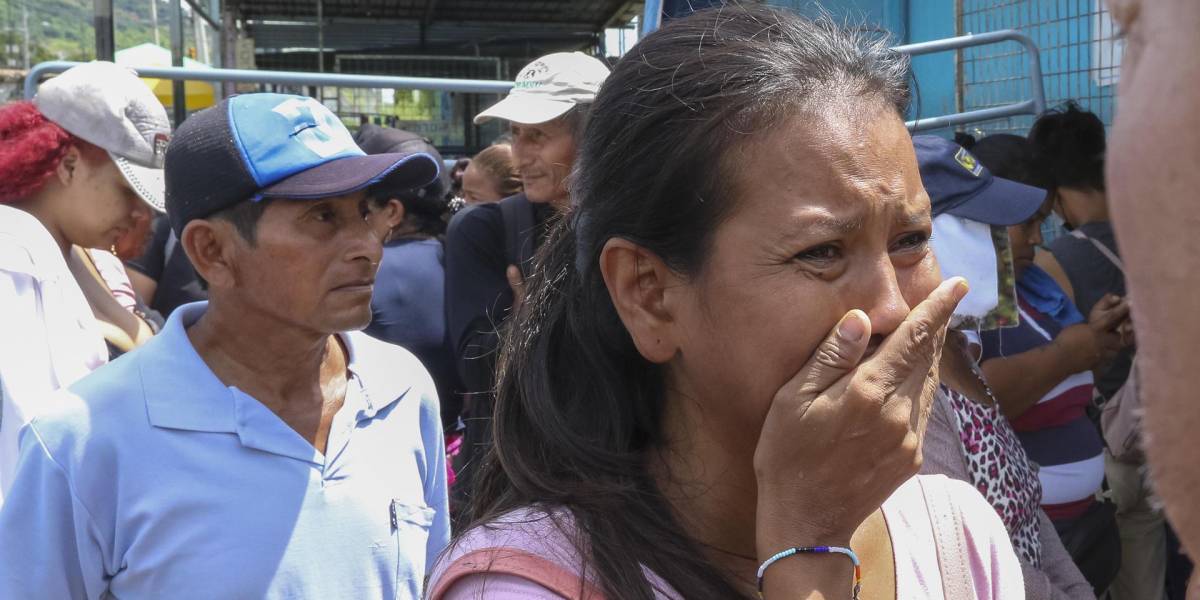 Los familiares de víctimas de masacres, en cárceles ecuatorianas, presentaron demanda de acción de protección