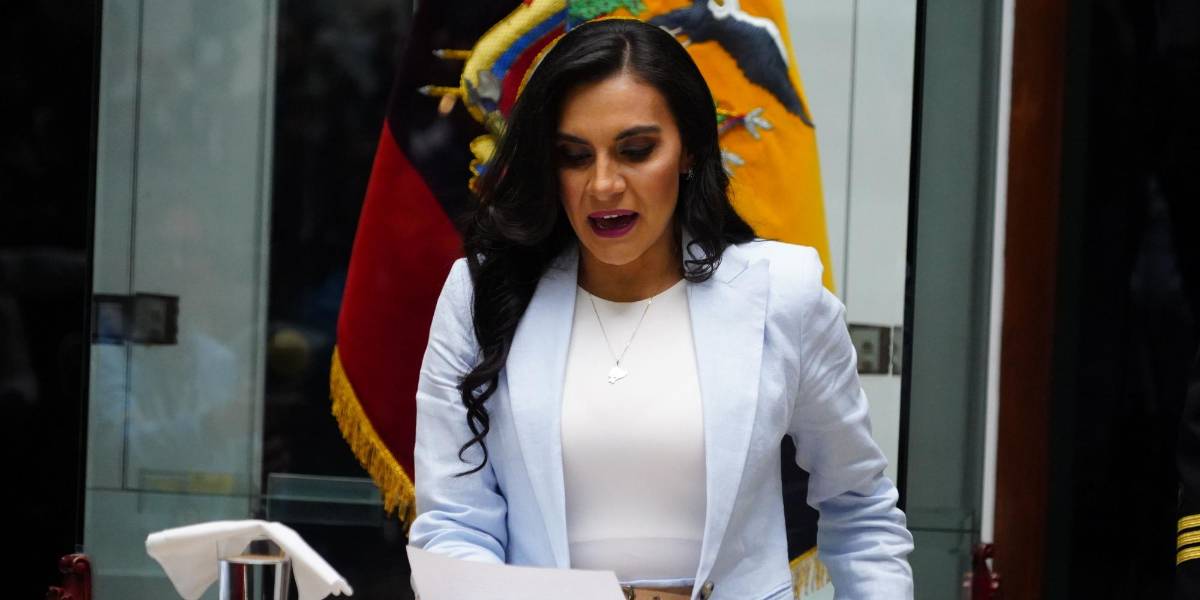 Verónica Abad podría ser juzgada en rebeldía si no asiste a la audiencia por infracción electoral