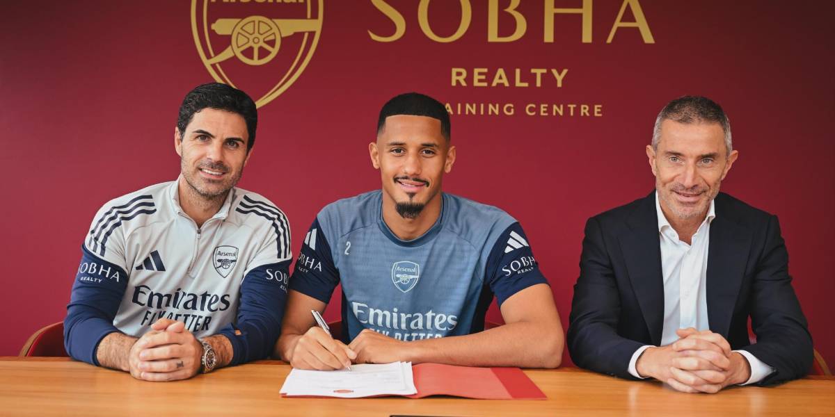 El defensa francés William Saliba renovó con el Arsenal hasta 2030