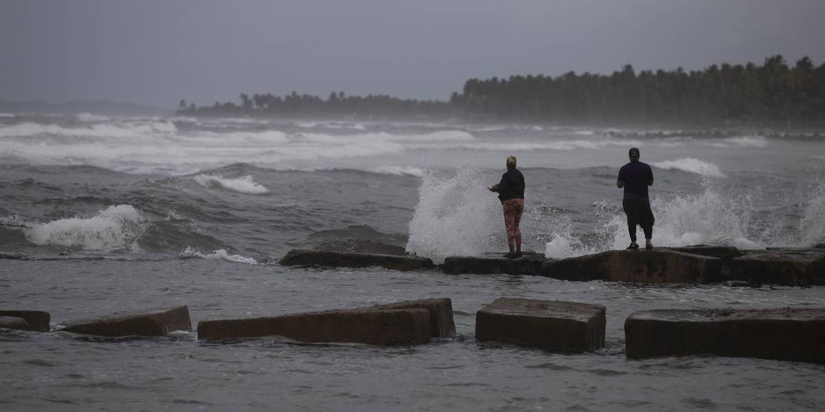 Tormenta Ian se convertirá en Huracan y esperan su paso por Florida