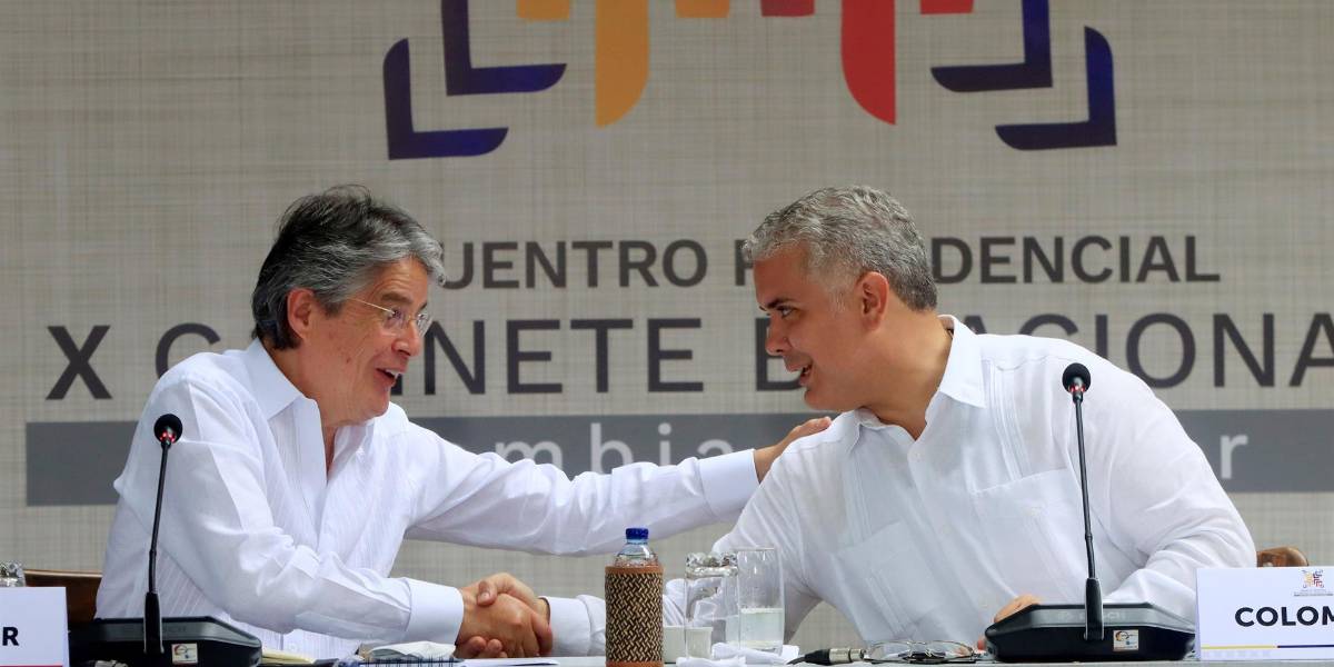 Colombia y Ecuador homologan sus certificados de vacunación digitales contra COVID-19