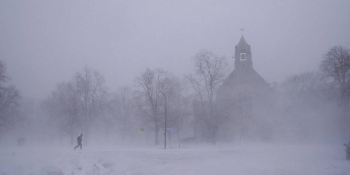 Ascienden a 34 los fallecidos por la tormenta invernal en EE.UU.