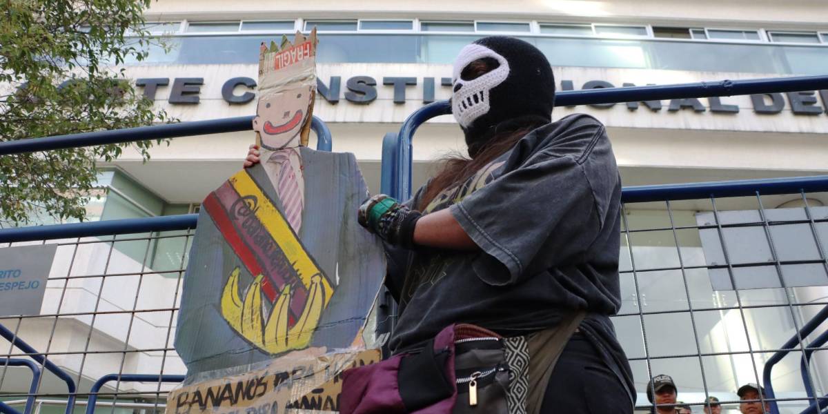 ¿Noboa se equivocó al tramitar sus leyes por la vía urgente, exponiéndose al veredicto de la Corte Constitucional?