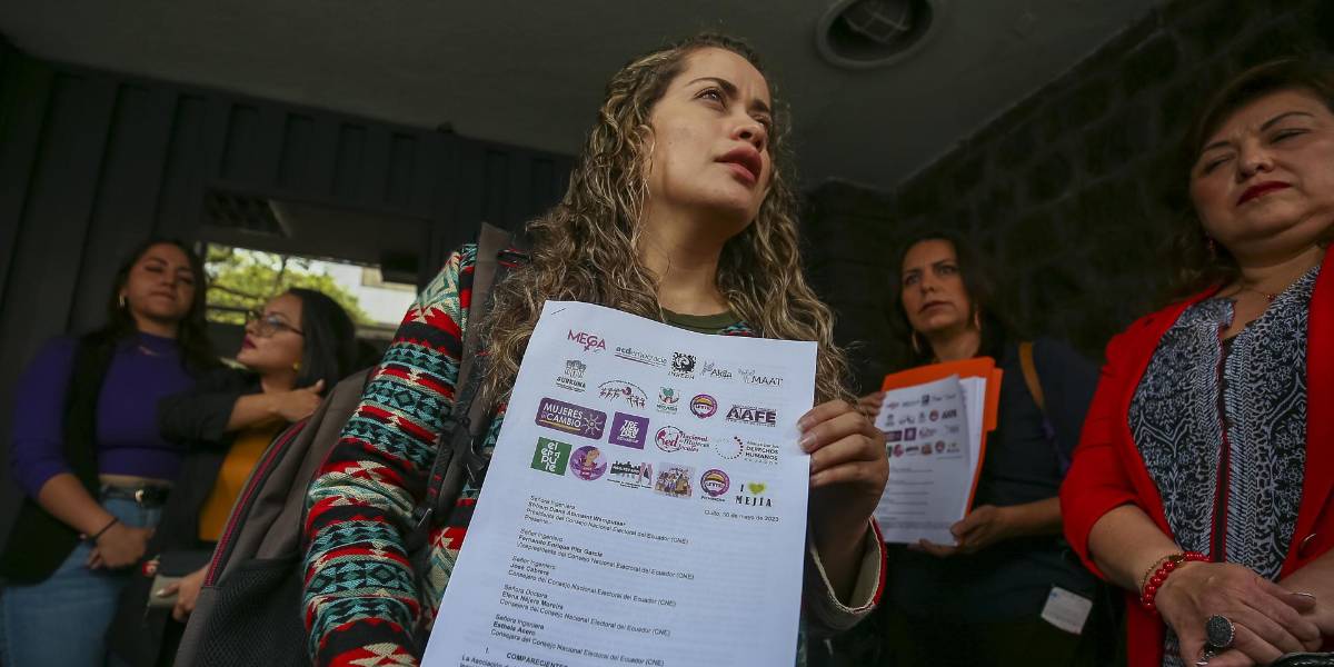 Elecciones Ecuador 2023: Organizaciones de mujeres reclaman listas paritarias