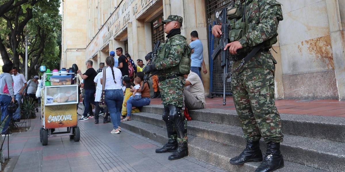 En Colombia, alrededor de 80 muertos y 20 heridos tras los enfrentamientos entre el ELN y una disidencia de las FARC