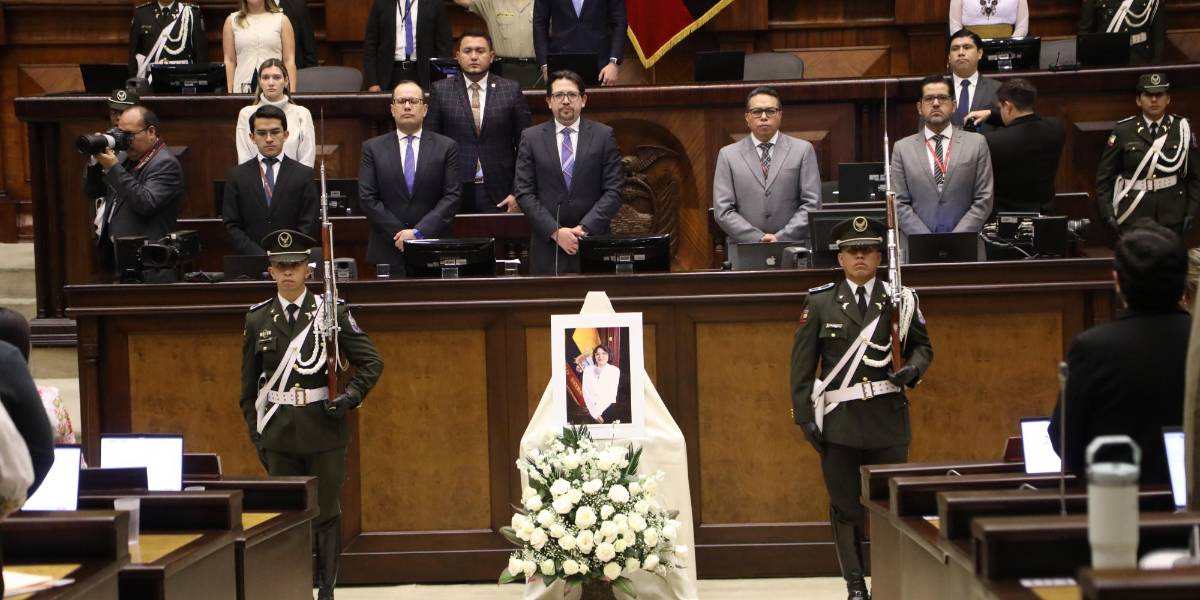 La Asamblea dedicó una honra fúnebre a la legisladora Mariuxi Sánchez