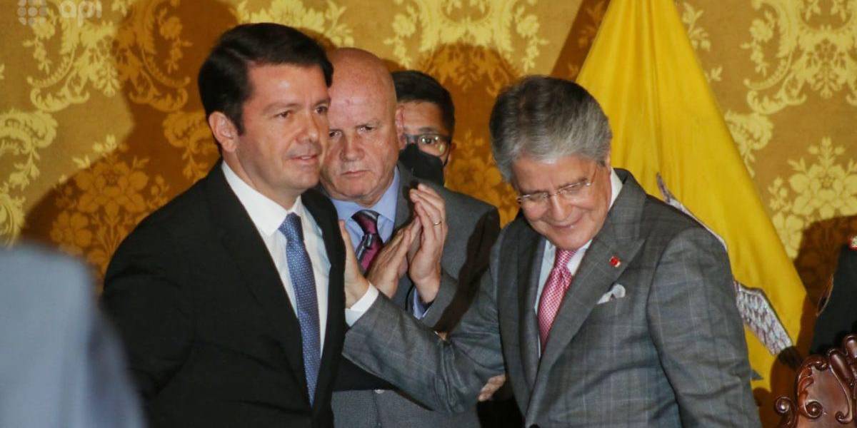 Gobierno sí trabaja en consulta popular y Francisco Jiménez está a cargo, asegura secretario de Administración Pública