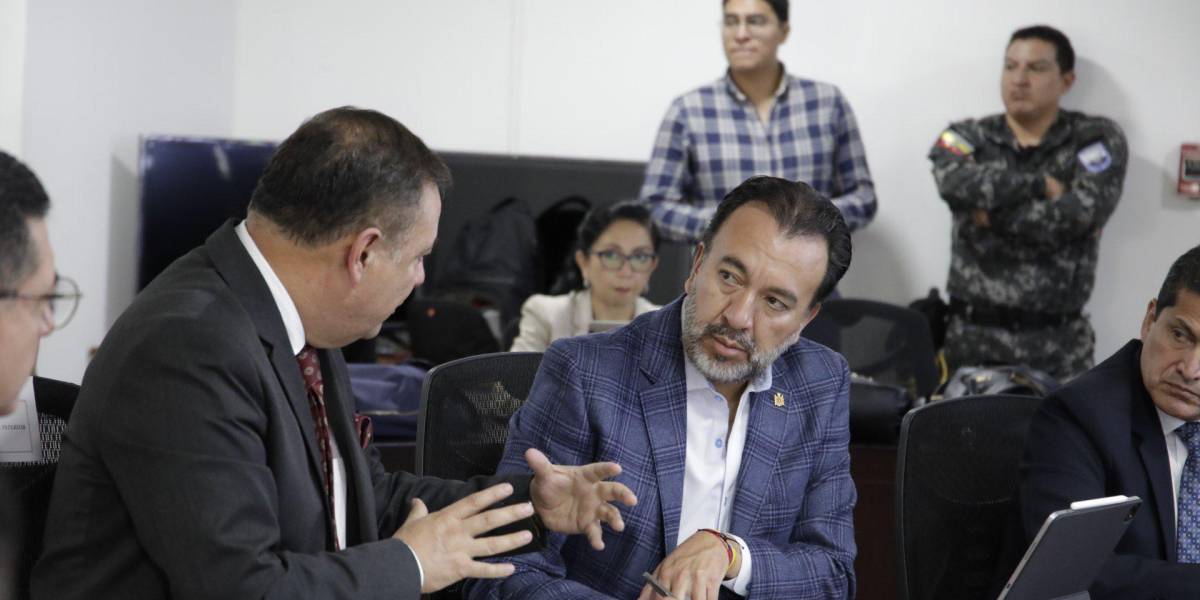 Juan Zapata y Pabel Muñoz se reunieron por la inseguridad en Quito