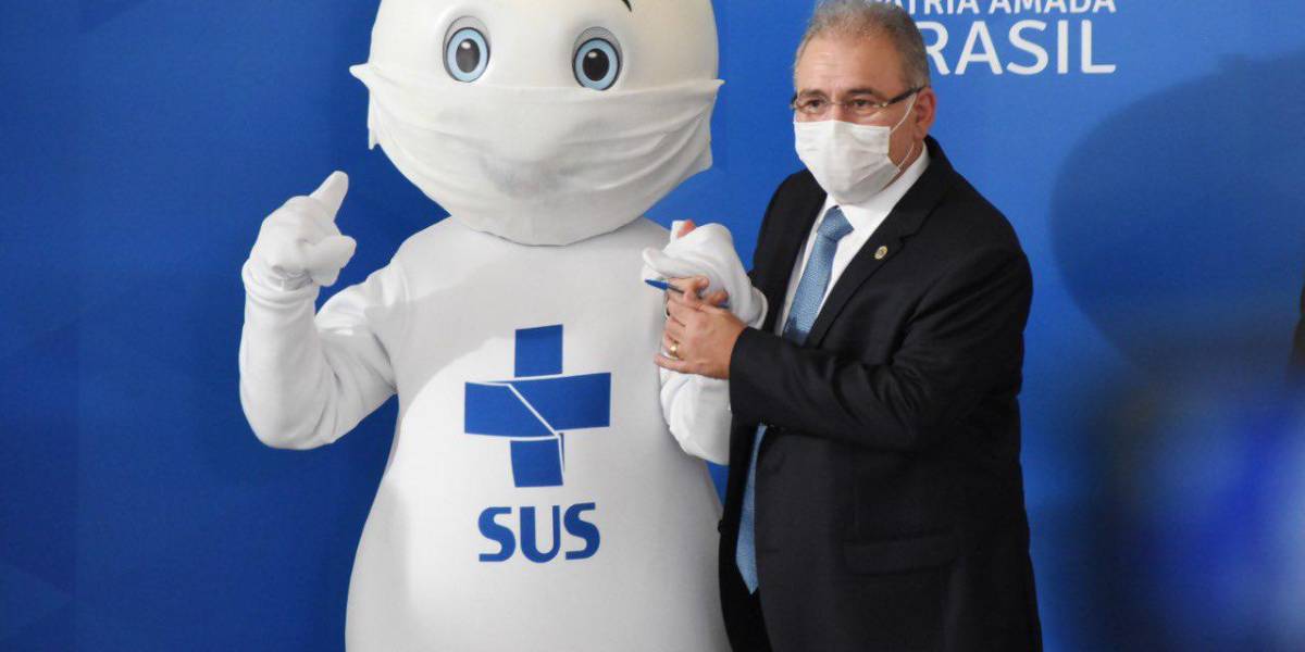 El ministro de Salud de Brasil da positivo por coronavirus en Naciones Unidas