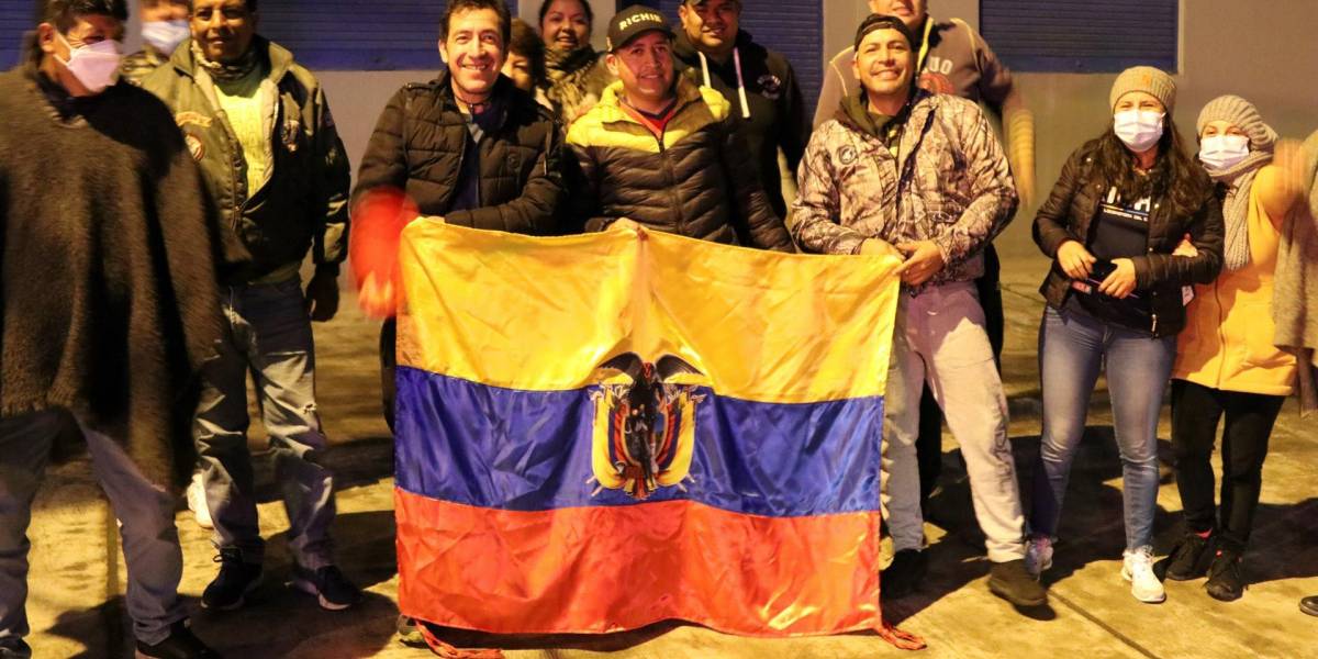 Tulcán se lanza a las calles para festejar el oro de Richard Carapaz