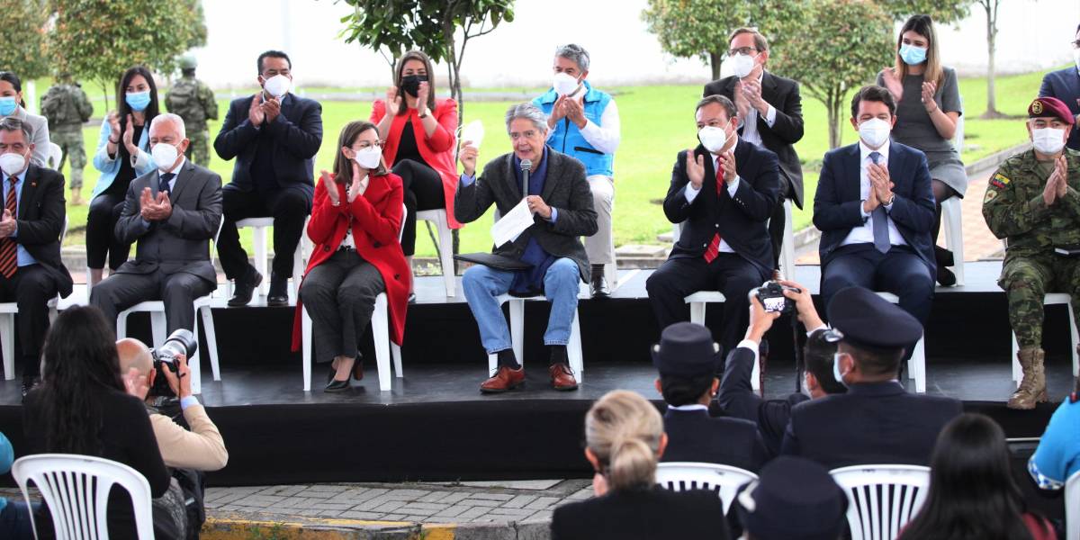 Lasso defiende su política sanitaria y cuestionó a ciertos banqueros