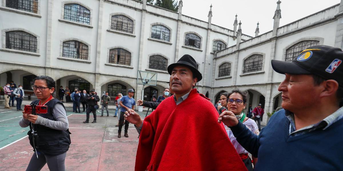 Indígenas llaman a apoyar a Iza, en la audiencia judicial