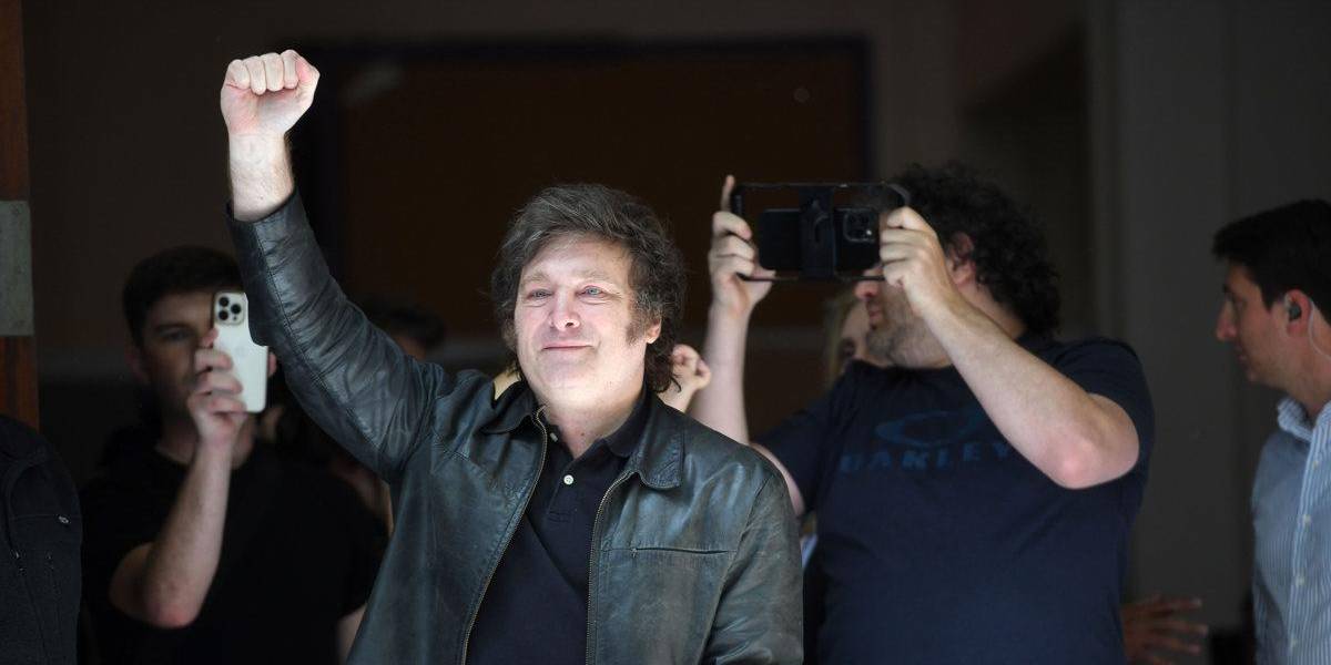 ¿Quién es Javier Milei, el controversial nuevo presidente de Argentina?