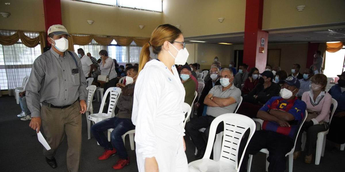 Ecuador supera los 560 mil casos de COVID-19