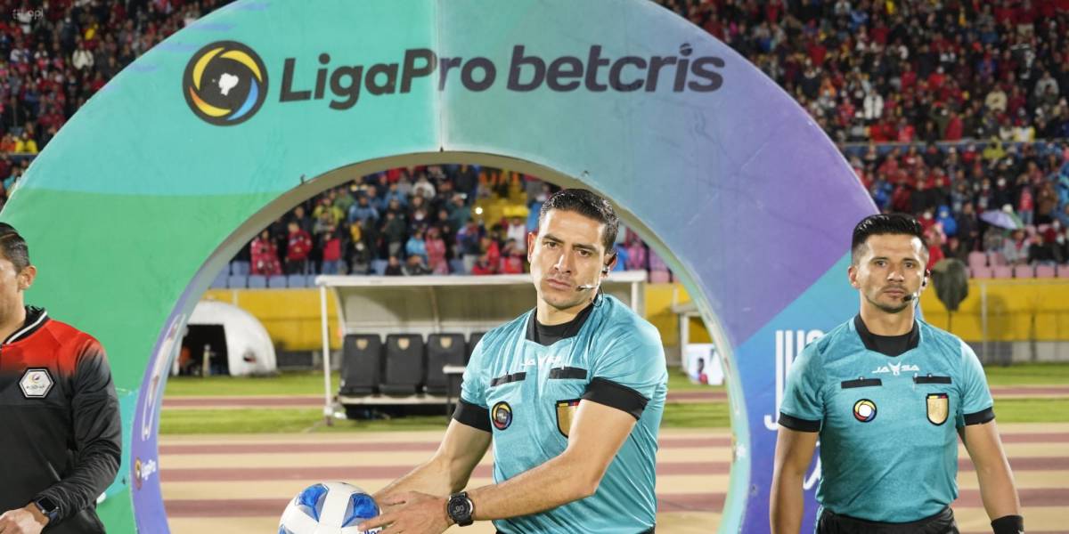 LigaPro cancela deuda con los árbitros y empezarán 'al día' el 2023