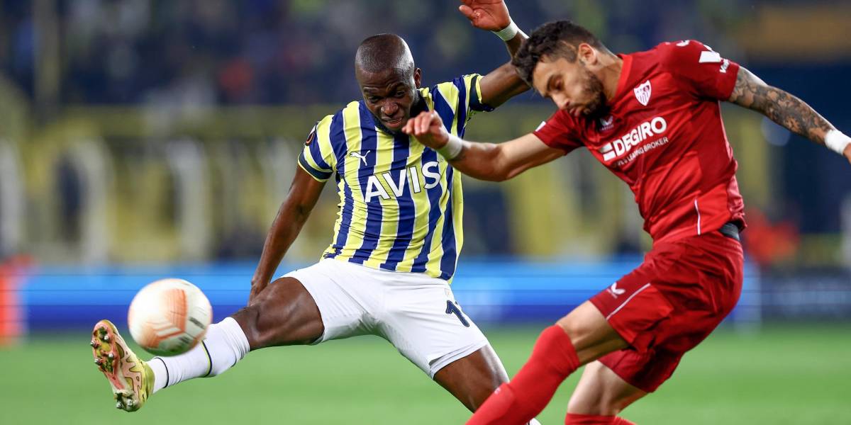 Europa League: El gol de Enner Valencia no alcanzó y Fenerbahce quedó eliminado por el Sevilla