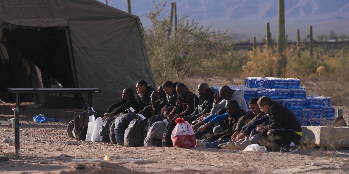 Inmigrantes en EE. UU. reviven con Alcatraz las humillaciones en carpas de Arpaio en Arizona