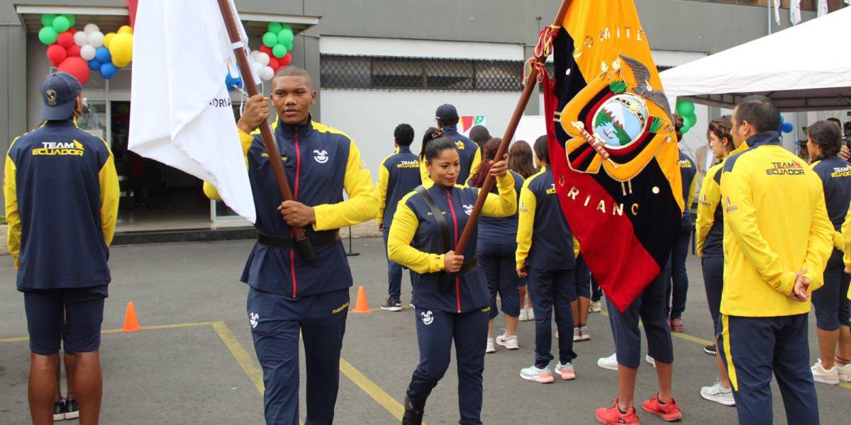 Delegación de Ecuador realizó el abanderamiento pensando en los Juegos Bolivarianos de Colombia