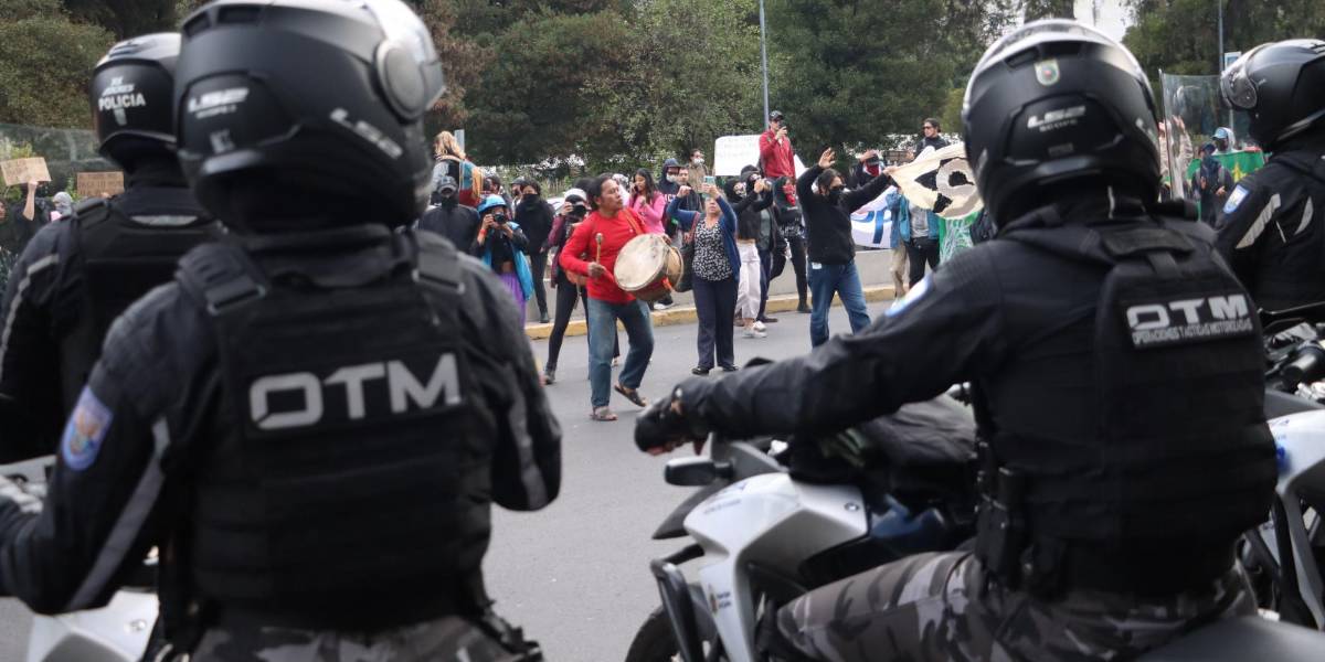 Estas son las vías cerradas en el tercer día del paro nacional en Ecuador