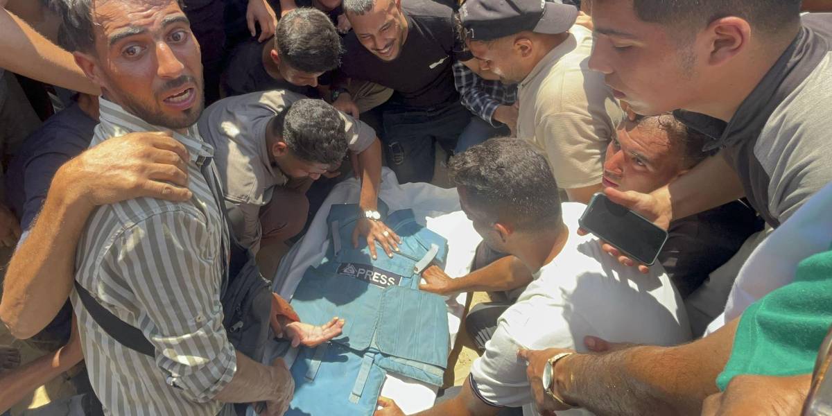 El primer ministro israelí dice que el ataque a un hospital en Gaza que dejó más de 20 muertos fue un trágico accidente