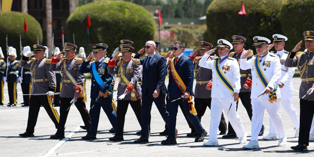 El cambio de cúpula militar llega en medio de la escalada de violencia criminal