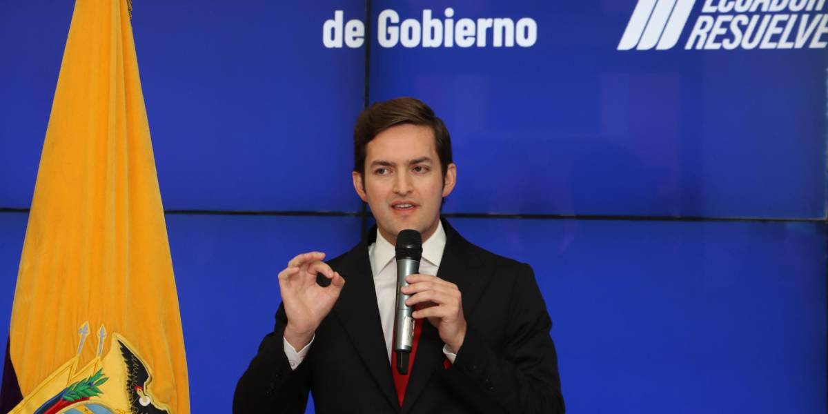 El Gobierno acusa al correísmo, PSC y Construye de un pacto político para no permitir el enjuiciamiento a Verónica Abad