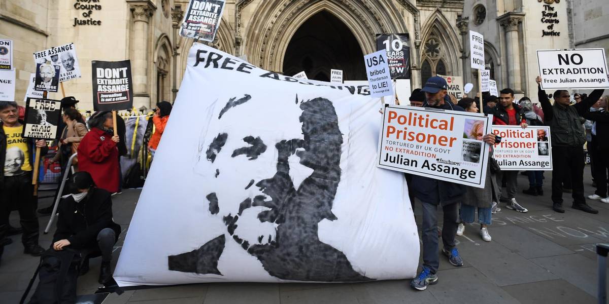 Reino Unido da luz verde a la extradición de Julian Assange a EE.UU.