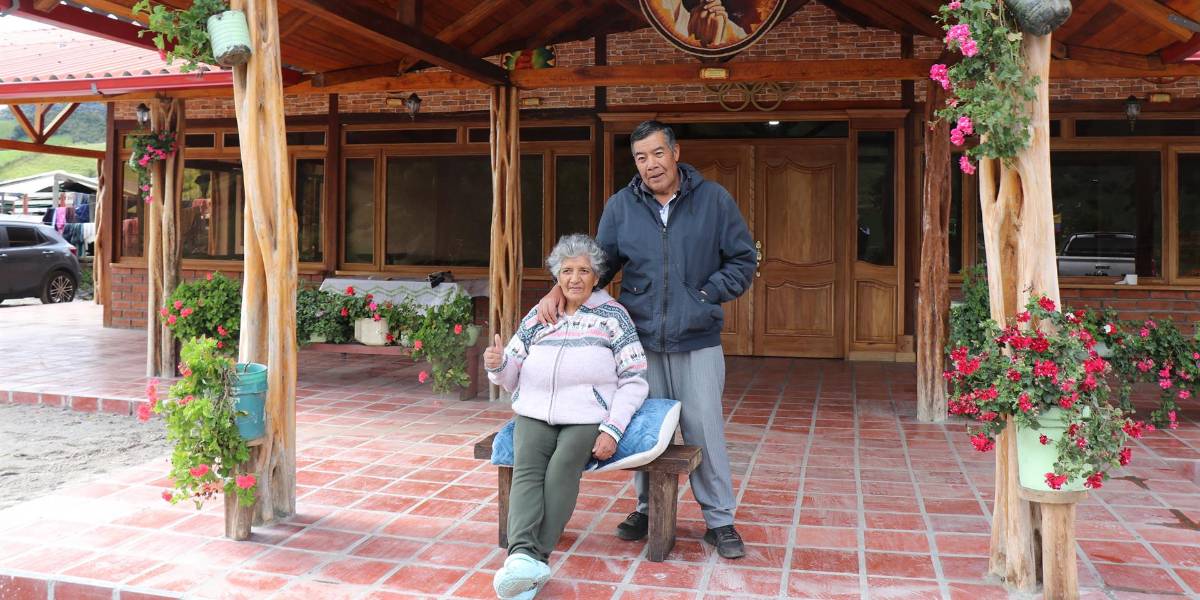 La casa de Carapaz en Ecuador se llenará para animarlo a ganar su segundo Giro de Italia en el día de su cumpleaños