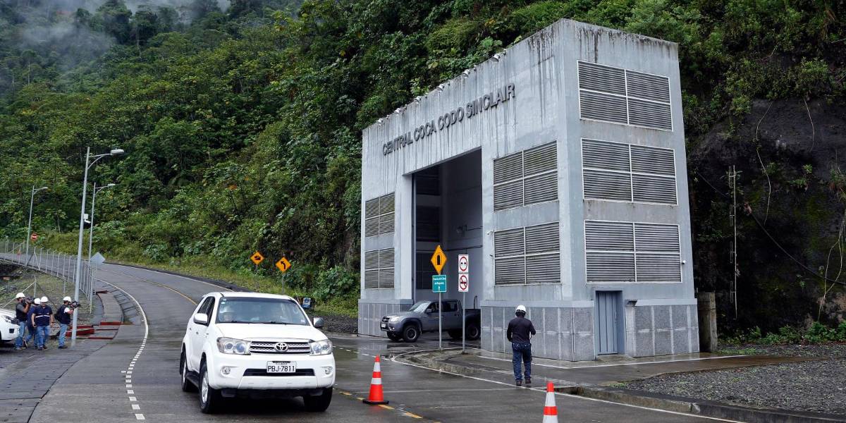 Ecuador busca que una empresa china opere Coca Codo Sinclair