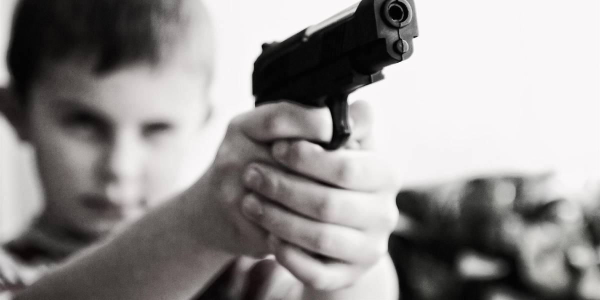 Los Ríos: niño de 5 años se disparó accidentalmente en la cabeza con un arma