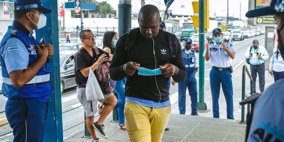 Ante brote de tosferina, el COE de Guayaquil recomienda el uso de mascarillas en espacios cerrados