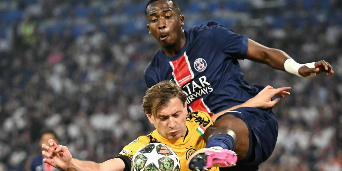 Video: La intervención clave de Willian Pacho para la victoria del PSG en la final de la Champions League