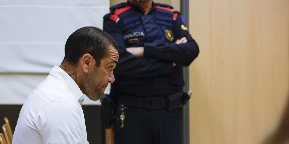 Justicia española deja en libertad a Dani Alves bajo fianza de un millón de euros