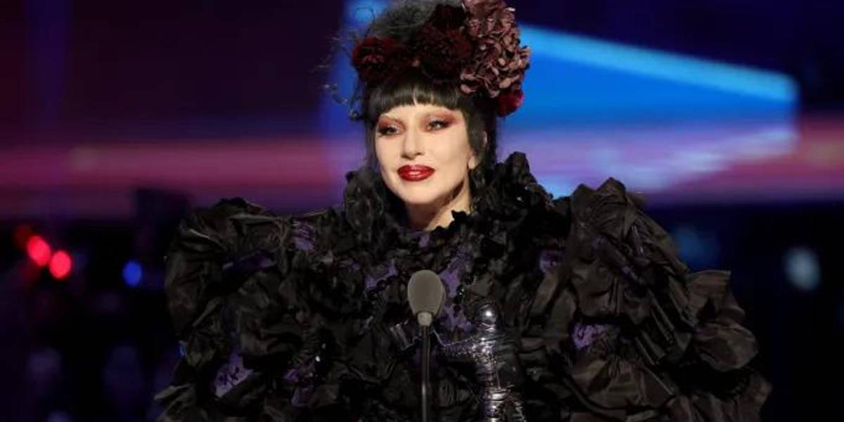 Influencer que agredió a Ariana Grande fue atrapado y expulsado de concierto de Lady Gaga