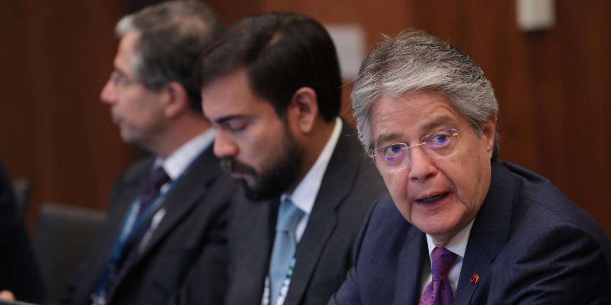 Lasso cuestiona las movilizaciones mientras militares y policías están en posibles zonas de conflicto