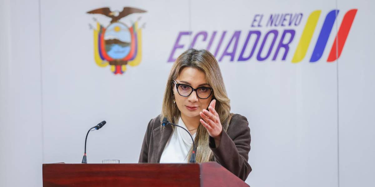 Ampliación de beneficiarios del bono de desarrollo humano y protección del SOTE, los dos anuncios del Gobierno