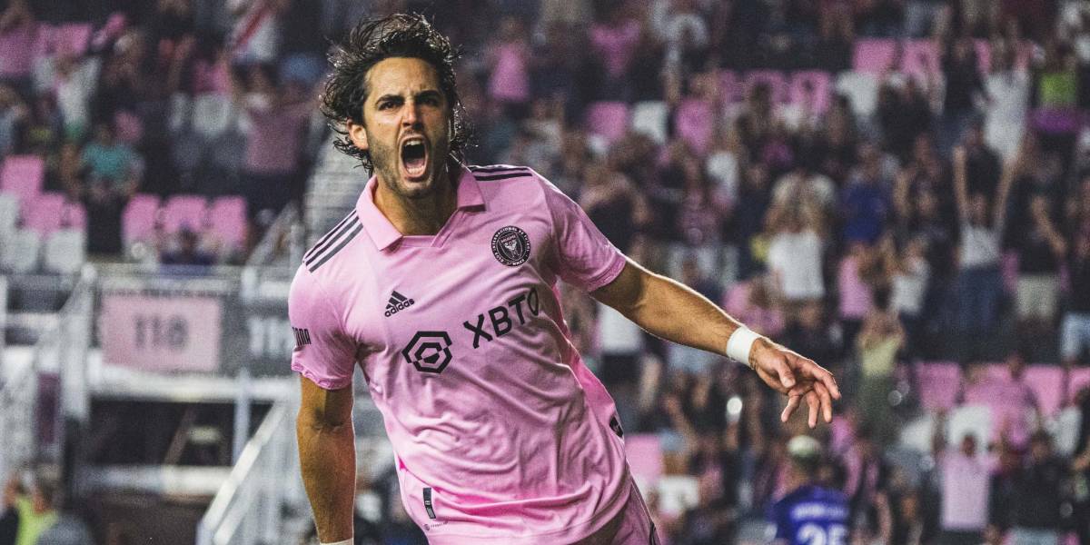 Leonardo Campana anotó un golazo, pero después salió lesionado