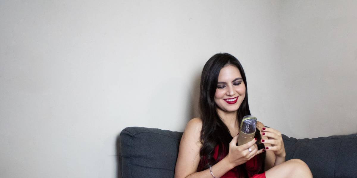 El nuevo lanzamiento de la cantante ecuatoriana Andrea Octavia: Una muerte lenta de amor