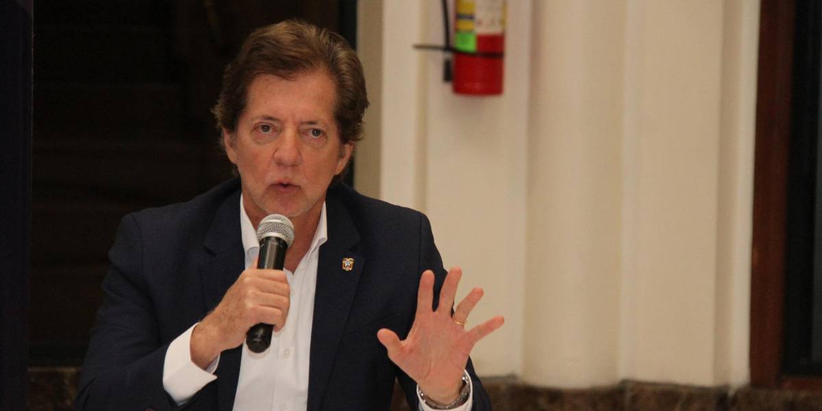 Decisión judicial impide que Directorio del IESS sesione