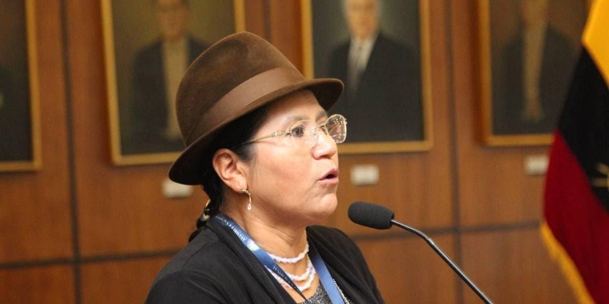 Cecilia Velasque se pronuncia sobre las denuncias contra Peter Calo