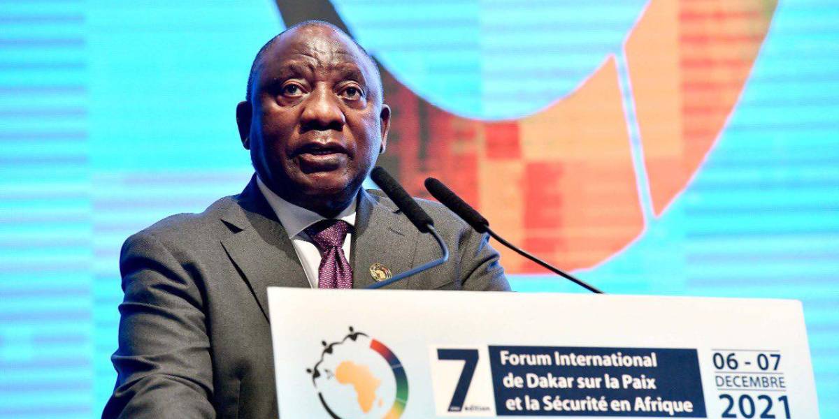 Presidente de Sudáfrica: la hipocresía de las restricciones debe terminar