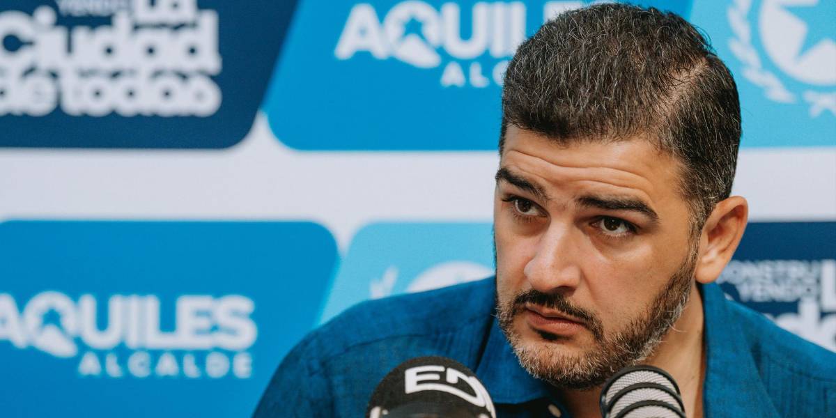 Siempre seré un aliado de la Revolución Ciudadana: Álvarez tras la salida de Aguiñaga