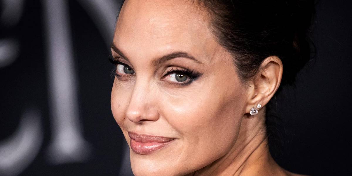 Angelina Jolie se estrena en Instagram con la denuncia de una niña afgana