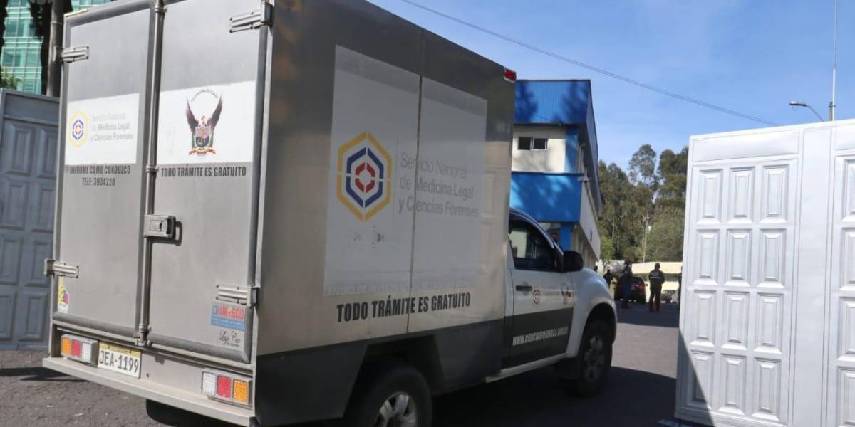 En Quito se realiza la segunda autopsia a Naomi Arcentales